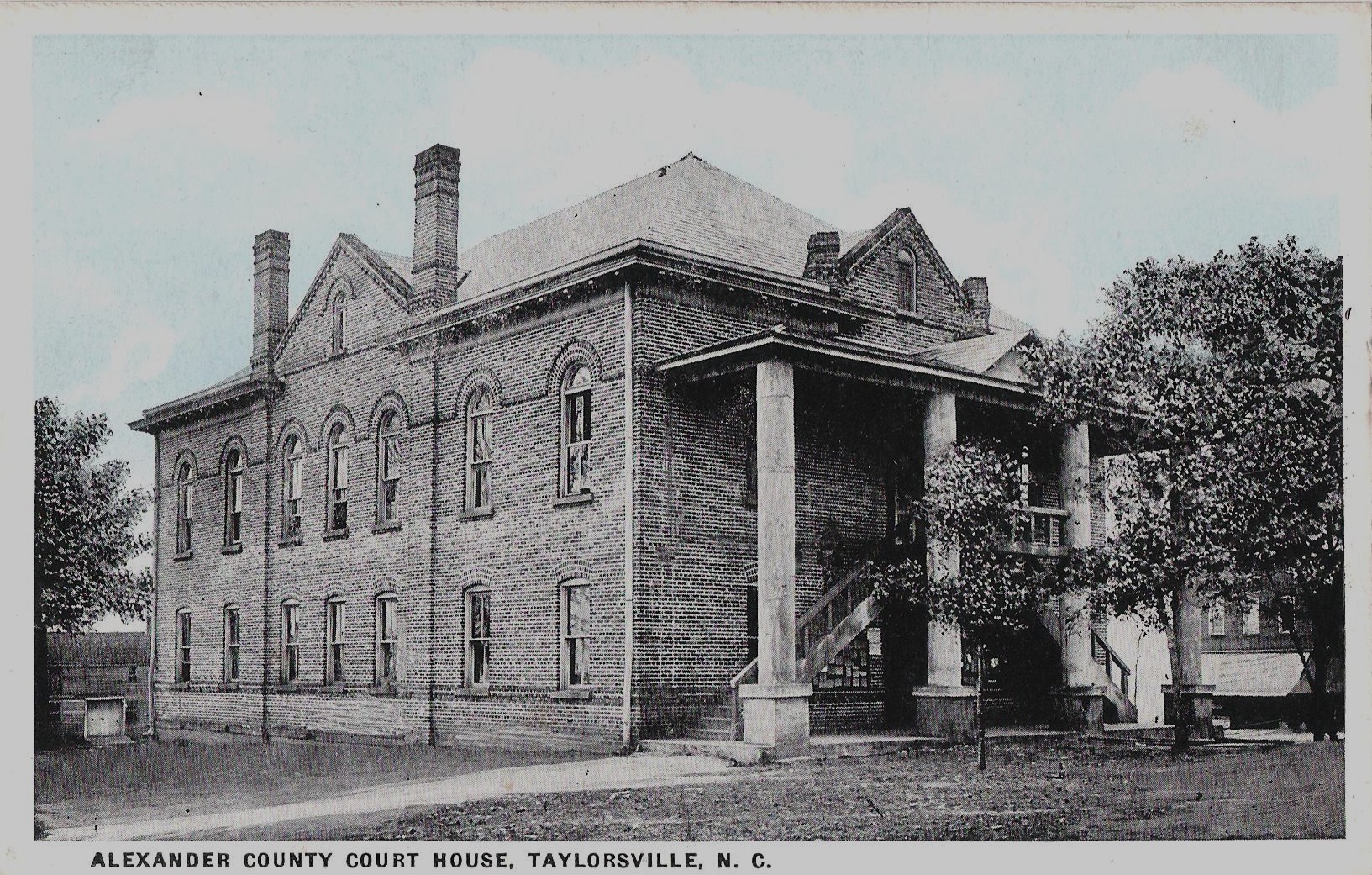 Courthouse — Alexander County