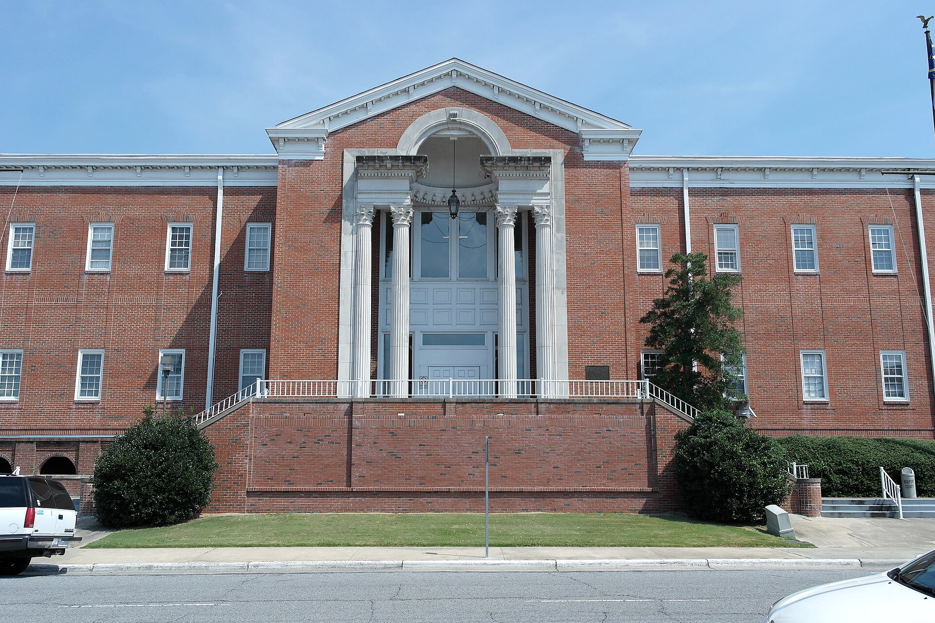 Courthouse — Beaufort County