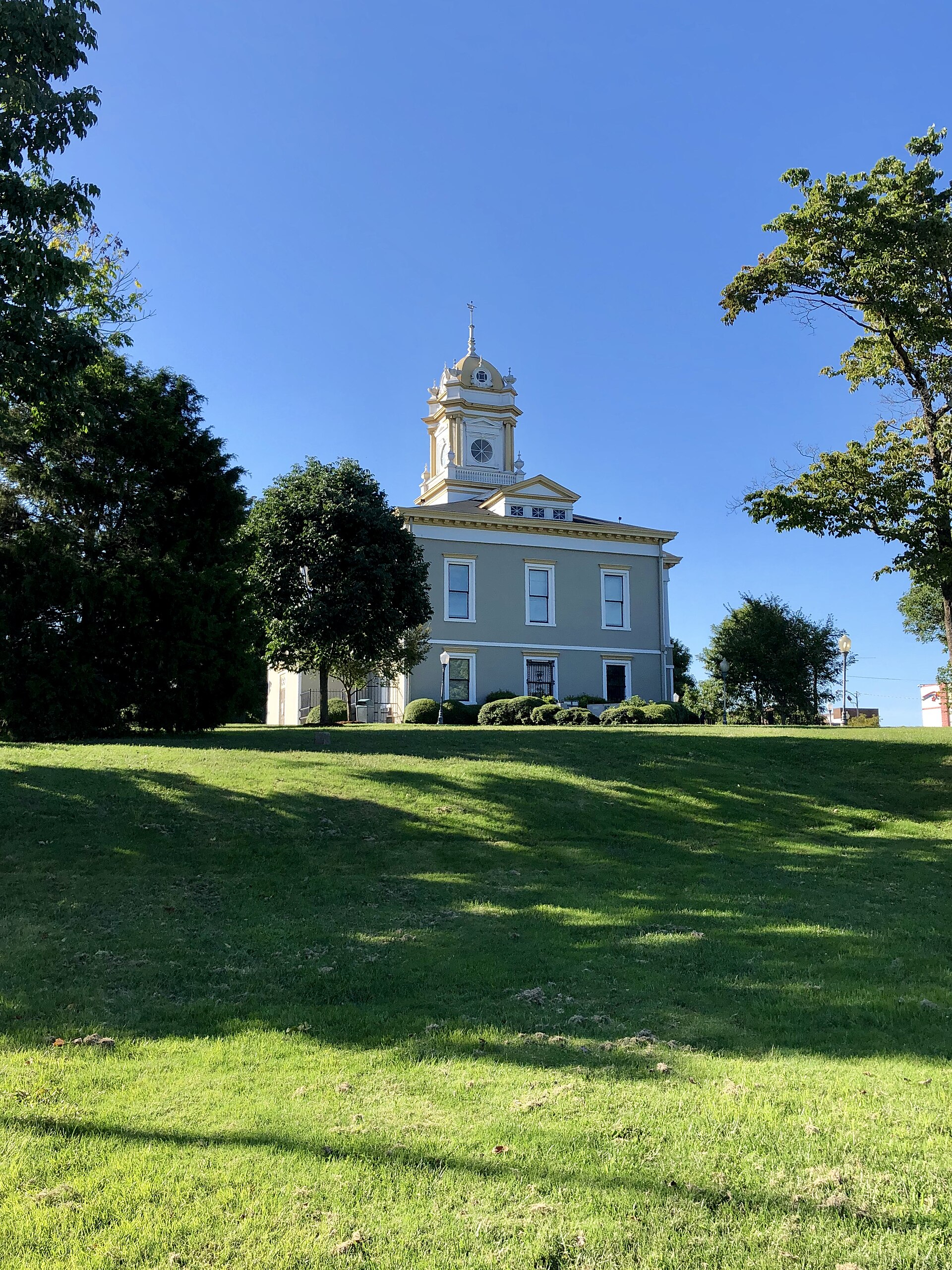 Courthouse — Burke County