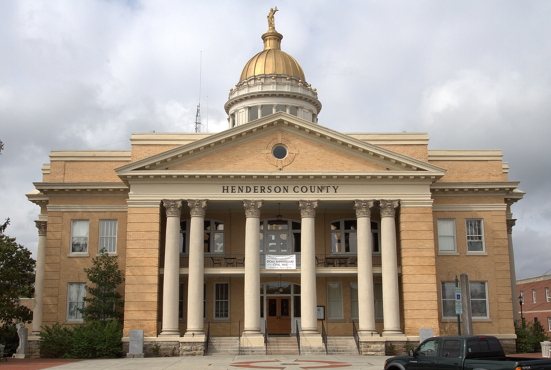Courthouse — Henderson County
