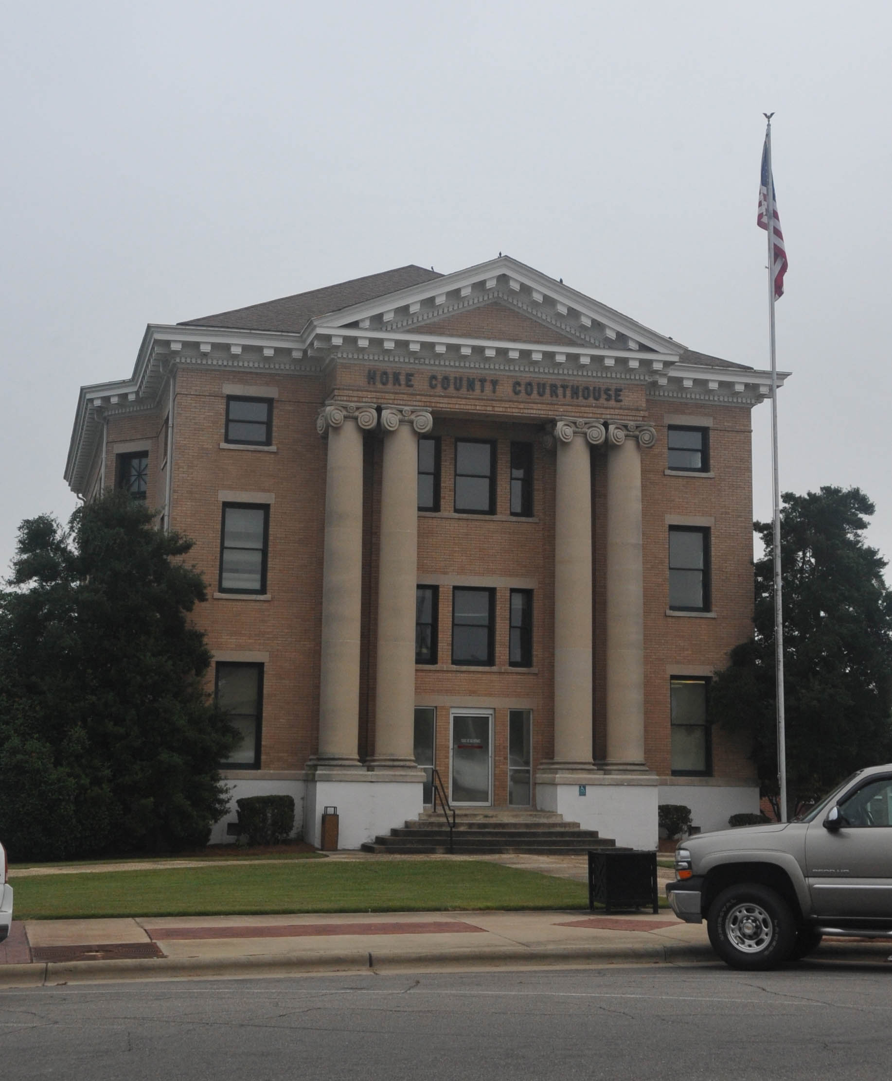 Courthouse — Hoke County