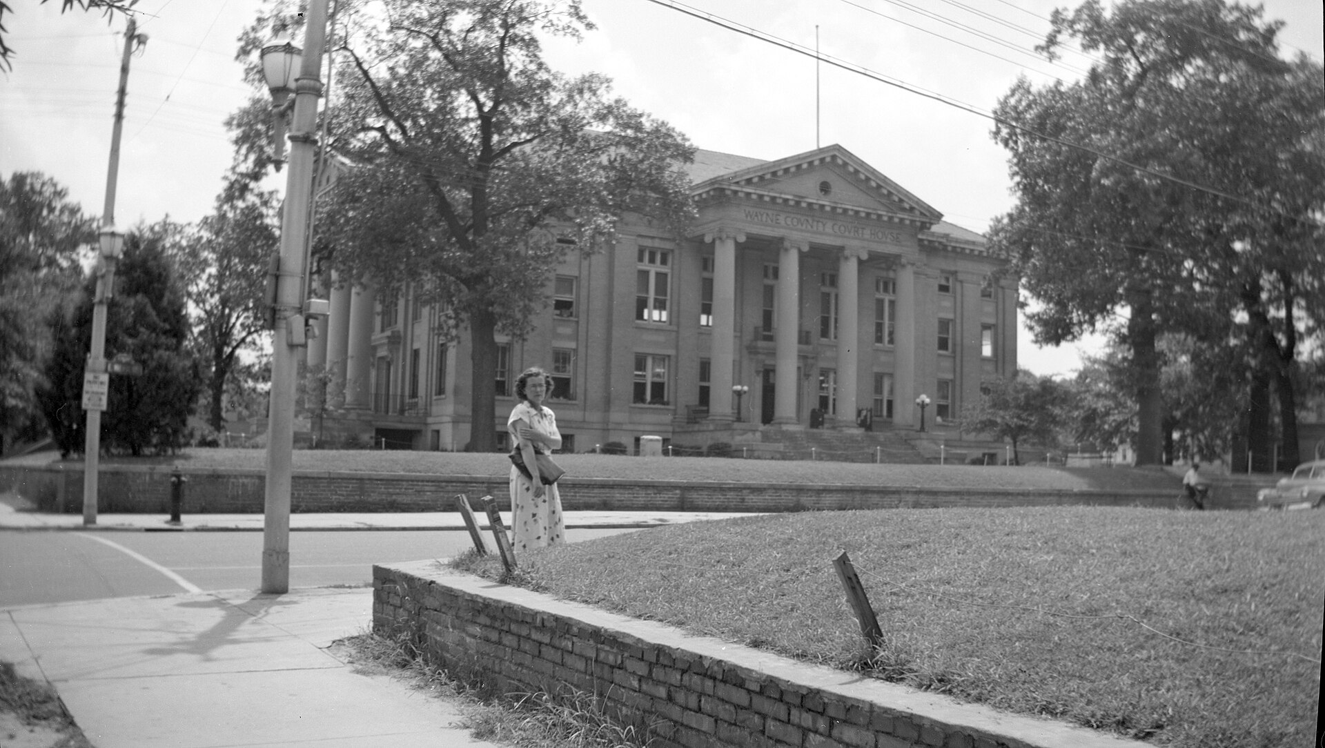 Courthouse — Wayne County
